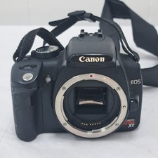 Canon EOS Digital Rebel XT 8MP DSLR Camera Body only DS126071 With Battery