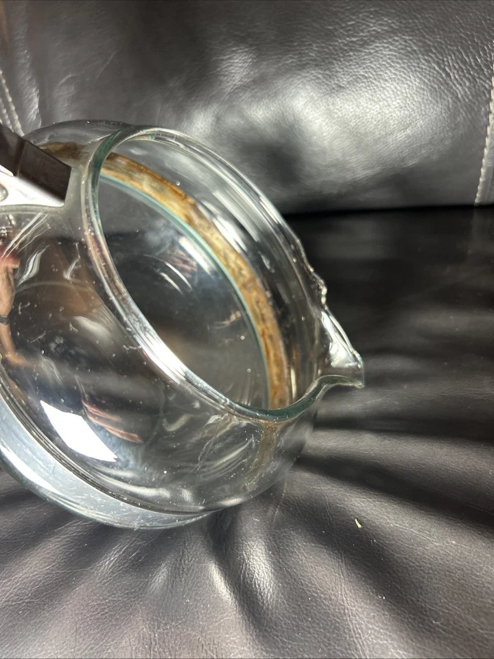 Pyrex Flameware Stovetop 6 cup Teapot Tea Pot Kettle 8126-B Vintage - Image 3 of 4