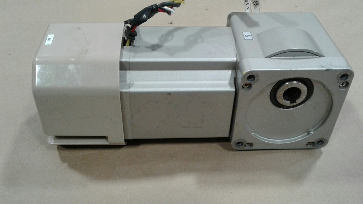 Sumitomo Hyponic Drive RNYM009-17-B-5 50/60 HZ 5 Ratio .12 HP