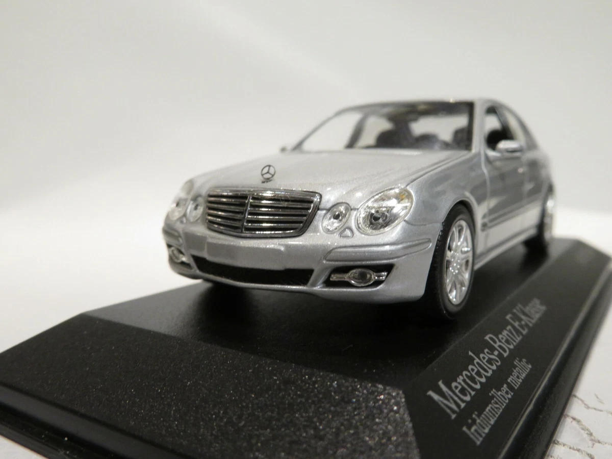1/43 Minichamps Mercedes Benz E-Class W211 (2007) facelift diecast CL