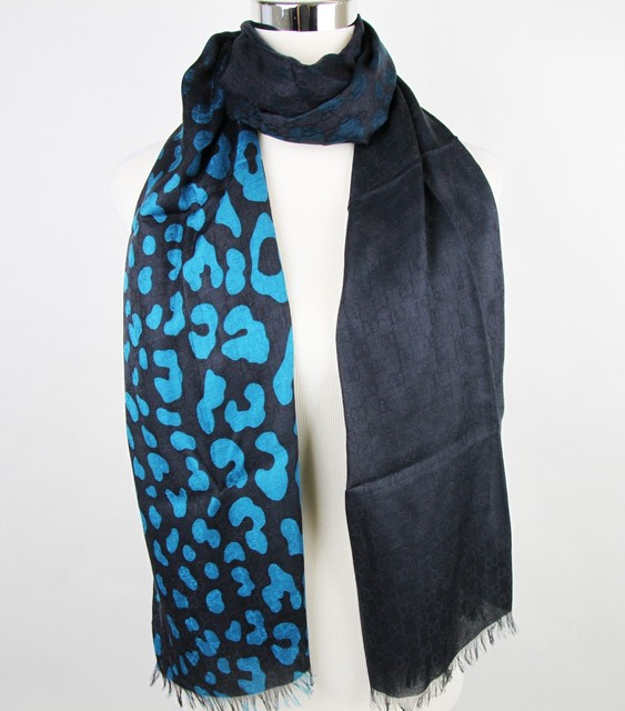 gucci scarf leopard print