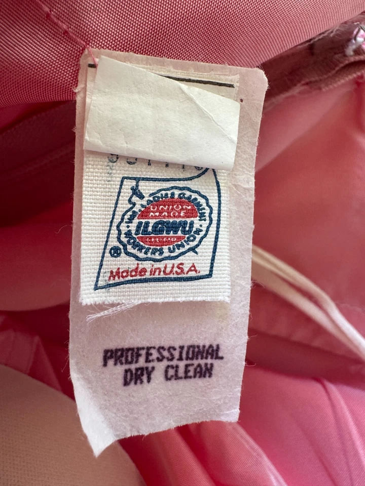 Vestido de graduación vintage ILGWU rosa midi largo circa años 70-80 Foto 4 de 4