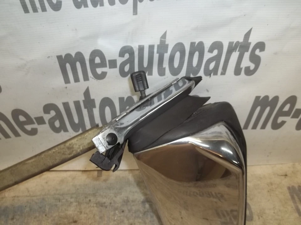 75-89 MERCEDES-BENZ W107 OEM LEFT DRIVER SIDE REAR VIEW OUTSIDE DOOR MIRROR - Image 3 of 4