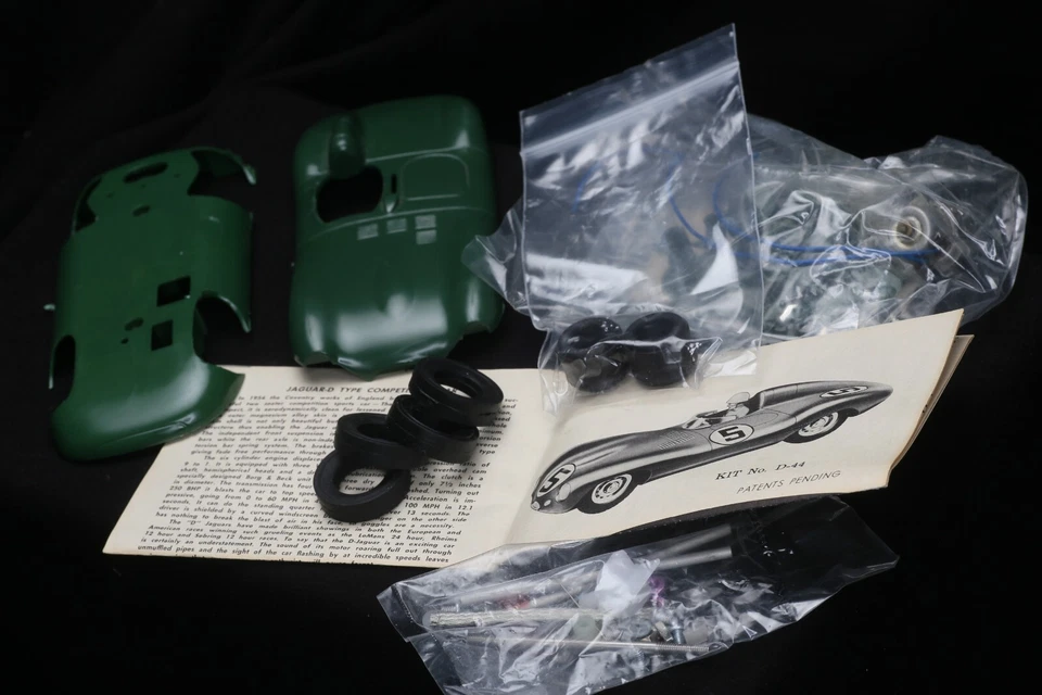 Kit modelo Strombecker Jaguar tipo D vintage / carrocería de coche ranura escala 1/24 Foto 2 de 4