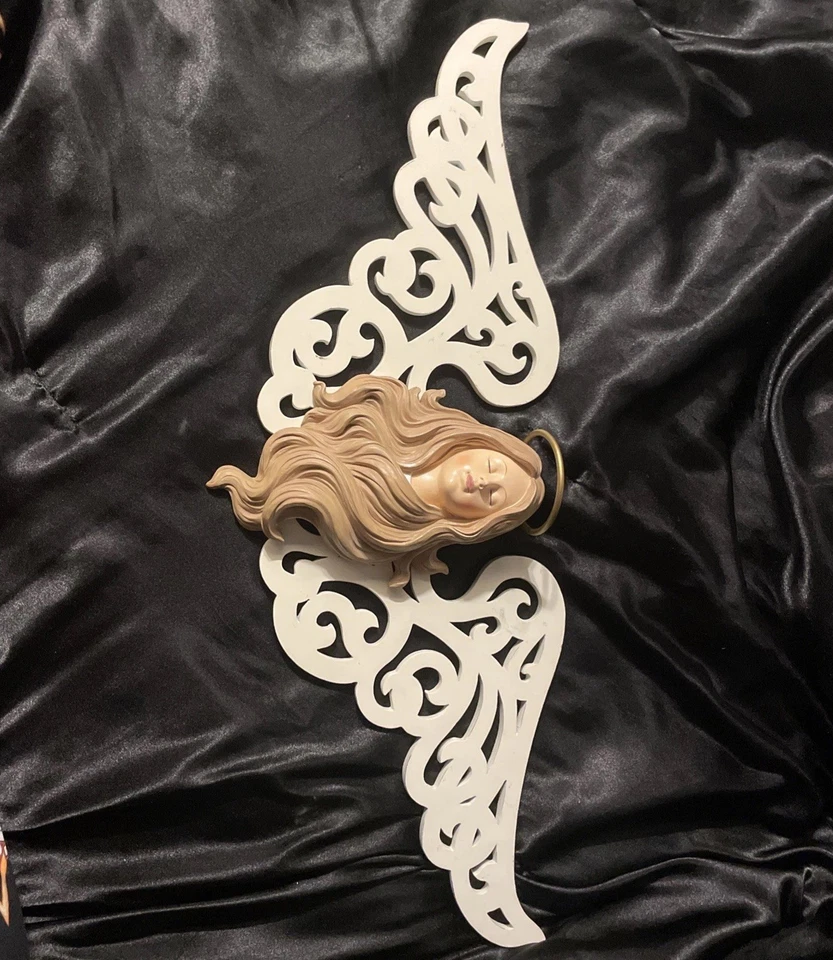 RARO DIFÍCIL DE ENCONTRAR De colección WMG Angel Country Primitivo Calado Alas Colgante de Pared 24" Foto 3 de 4