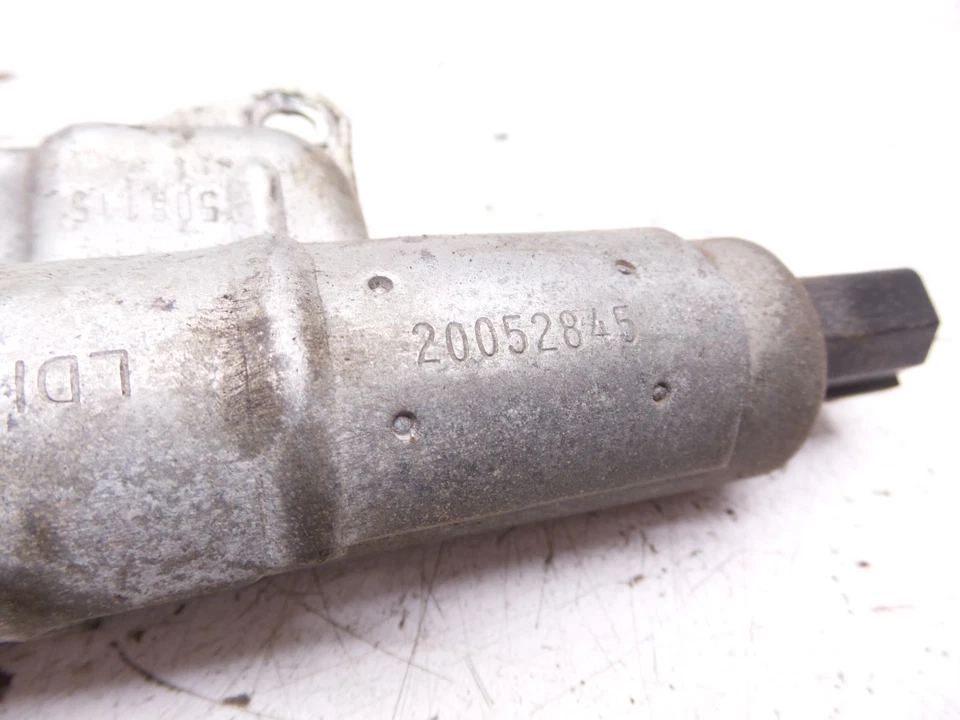 Solenoide de liberación de bloqueo de maletero eléctrico Pontiac Fiero 84-87 original GM 20052845 Foto 3 de 4