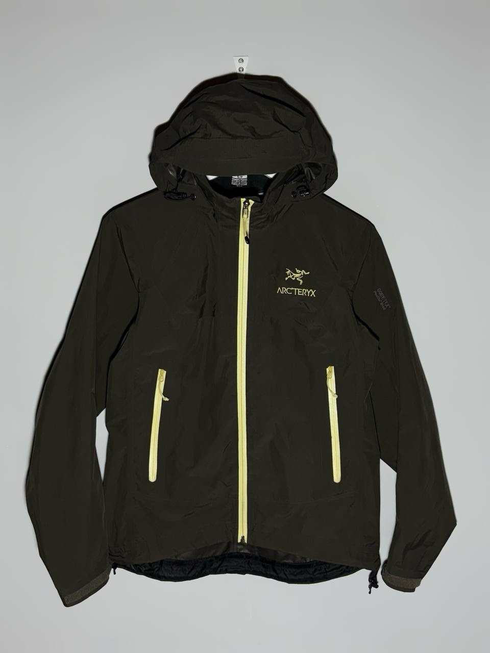 Arcteryx Gore-Tex Paclite Shell Jacket Dark Green Women’s Gorpcore Outdoor Small