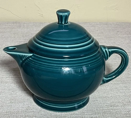 SMALL HOMER LAUGHLIN FIESTAWARE Small Fiesta 2-Cup Teapot Juniper Green Tea Pot