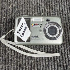 Kodak EasyShare CX7530 5MP Digital Camera Silver Parts Only Cracked Screen