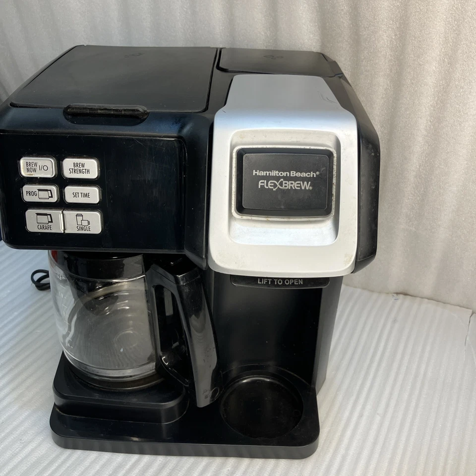 Hamilton Beach 49954 FlexBrew 12 Cups Two- Way Coffee Maker Black, No Drip Tray - Image 2 of 4