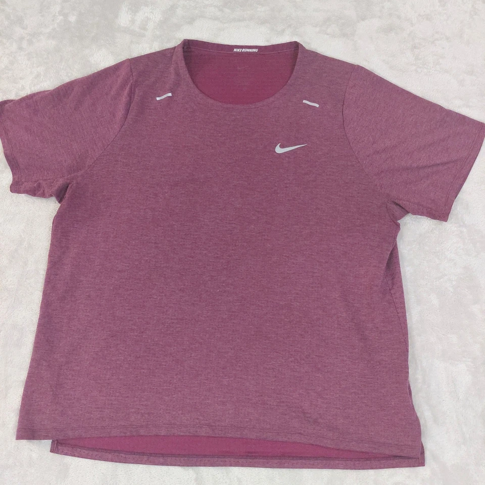 Camiseta deportiva reflectante Nike Running Dri-FIT para mujer XL granate manga corta Foto 2 de 4