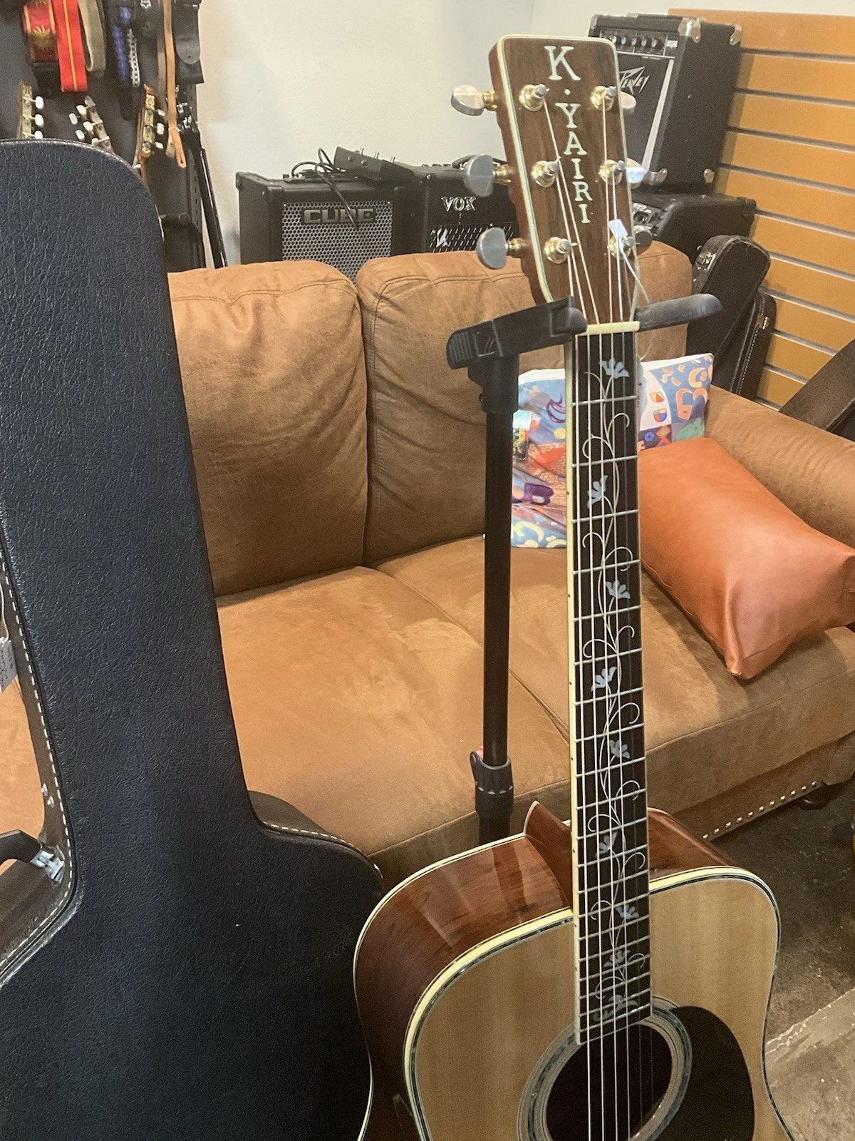 Picture 4 of 16