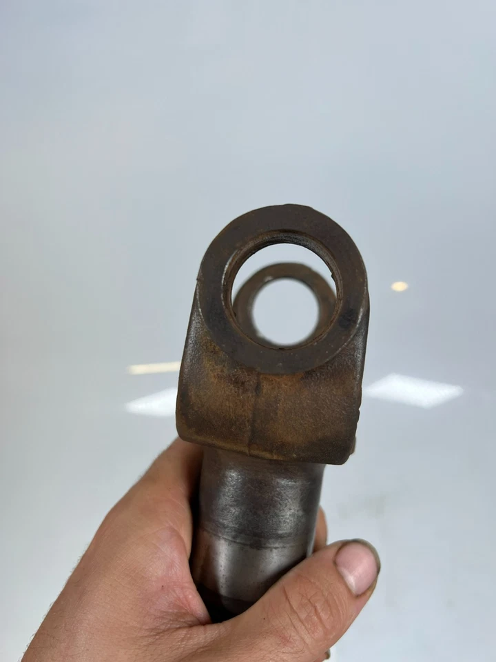 OEM 1994-2002 Dodge Ram 2500 3500 2WD 47RE 47RH Automatic Drive Shaft Slip Yoke — 第 2/4 张图片