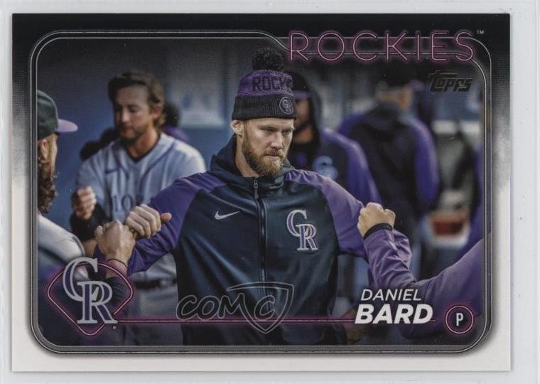 2024 Topps Series 1 Golden Mirror Daniel Bard #320 1q0o