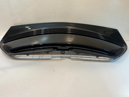 2016-2019 Toyota Corolla 5311202730 Front Lower Grille OEM 53112-02730 - Picture 15 of 19