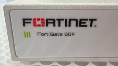 【送料無料】Fortinet FortiGate60F(ライセンス有効) Fortinet FortiGate-60F ライセンスあり