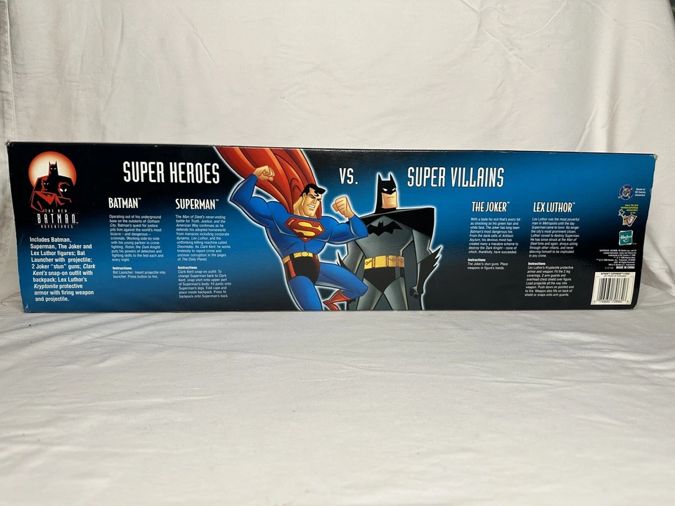 JUEGO DE CAJA VINTAGE BATMAN ADVENTURES Super Heroes vs Super Villians Superman Foto 2 de 4
