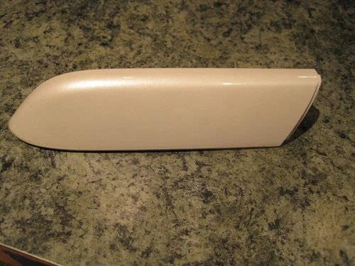 2002-04 Escalade ESV PASSENGER REAR RH roof rack end cap OEM white diamond