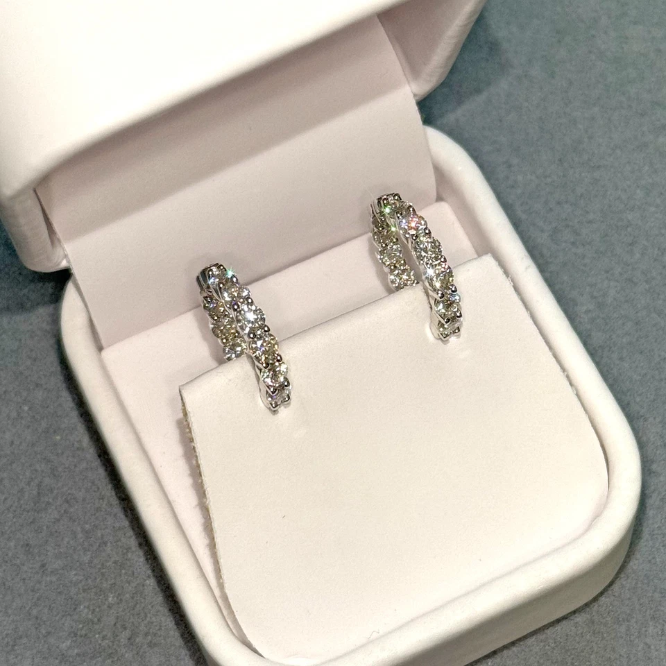 Pendientes de aro de moissanita VVS1 de 17 mm con certificación VVS1 de 2,20 CTW de plata 925 de oro de 14 quilates Foto 3 de 4