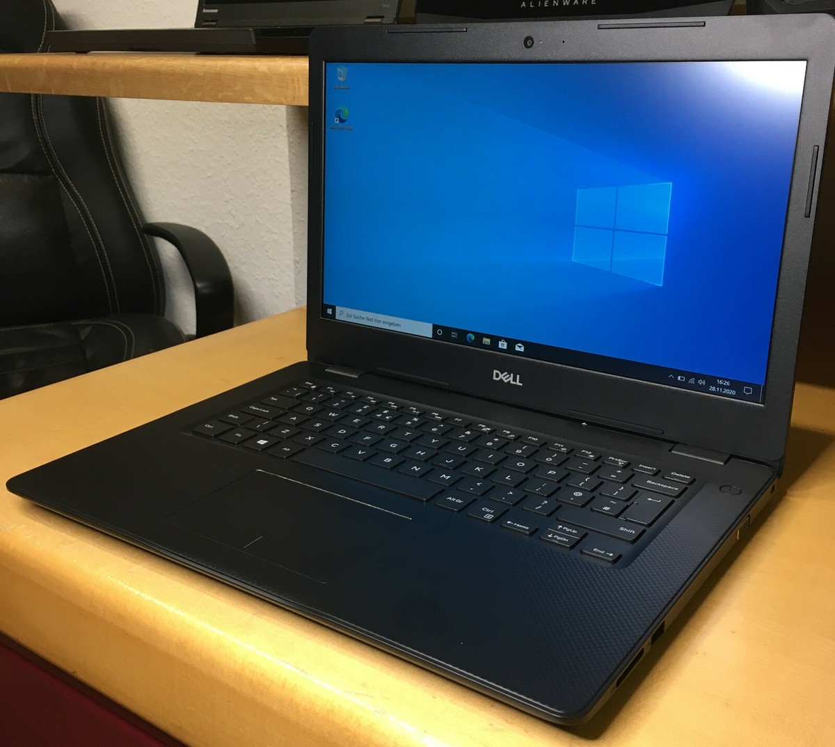 Dell Vostro 3490 Intel i5 8250U 4KERNE-3 4GHz 8GB-RAM 256SSD for