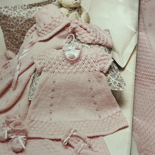PATONS 3 & 4PLY DREAMTIME BABIES COLLECTION KNITTING PATTERN BOOK - Picture 10 of 14