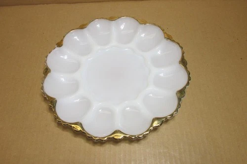 VINTAGE MILK GLASS 10" EGG PLATE w/ RUFFLED GOLD EDGING