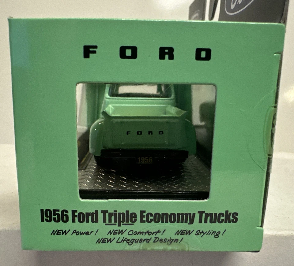 M2 Machines Auto-Thentics Series 104 : 1956 Ford F-100 Truck - Custom R104 - Image 4 of 4