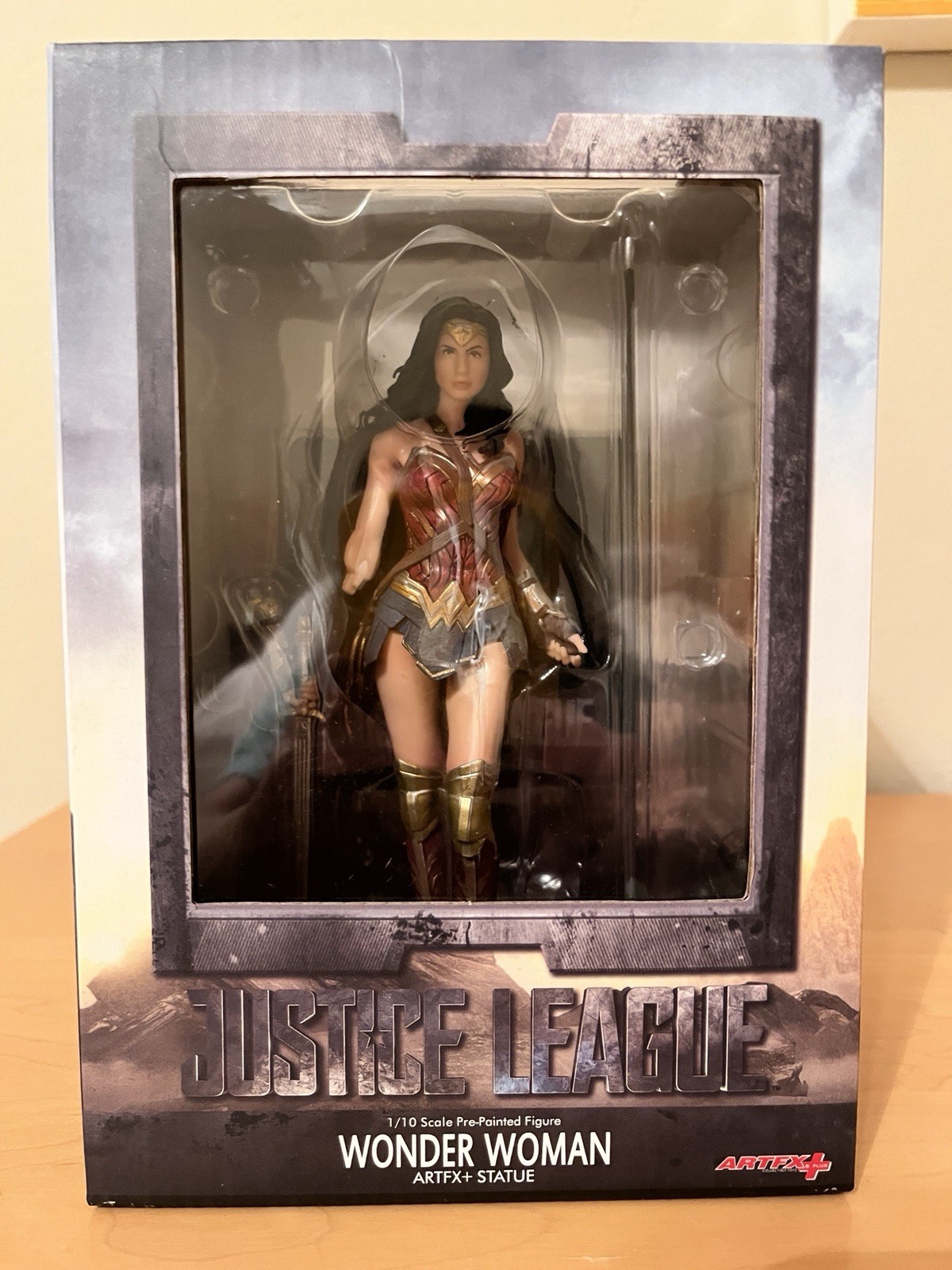 Kotobukiya Wonder Woman Justice League Artfx+ 1:10 Statue Pvc Figure Boxed