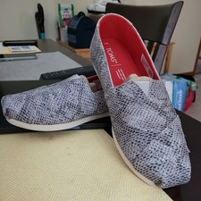 Toms Women size 7 Cobblestone Snake Printed Suede Alpargata NIB Shlf