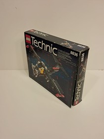 Lego Technic 8836 - 100% Complete with Instructions, Poster, Box & Inlay (2)