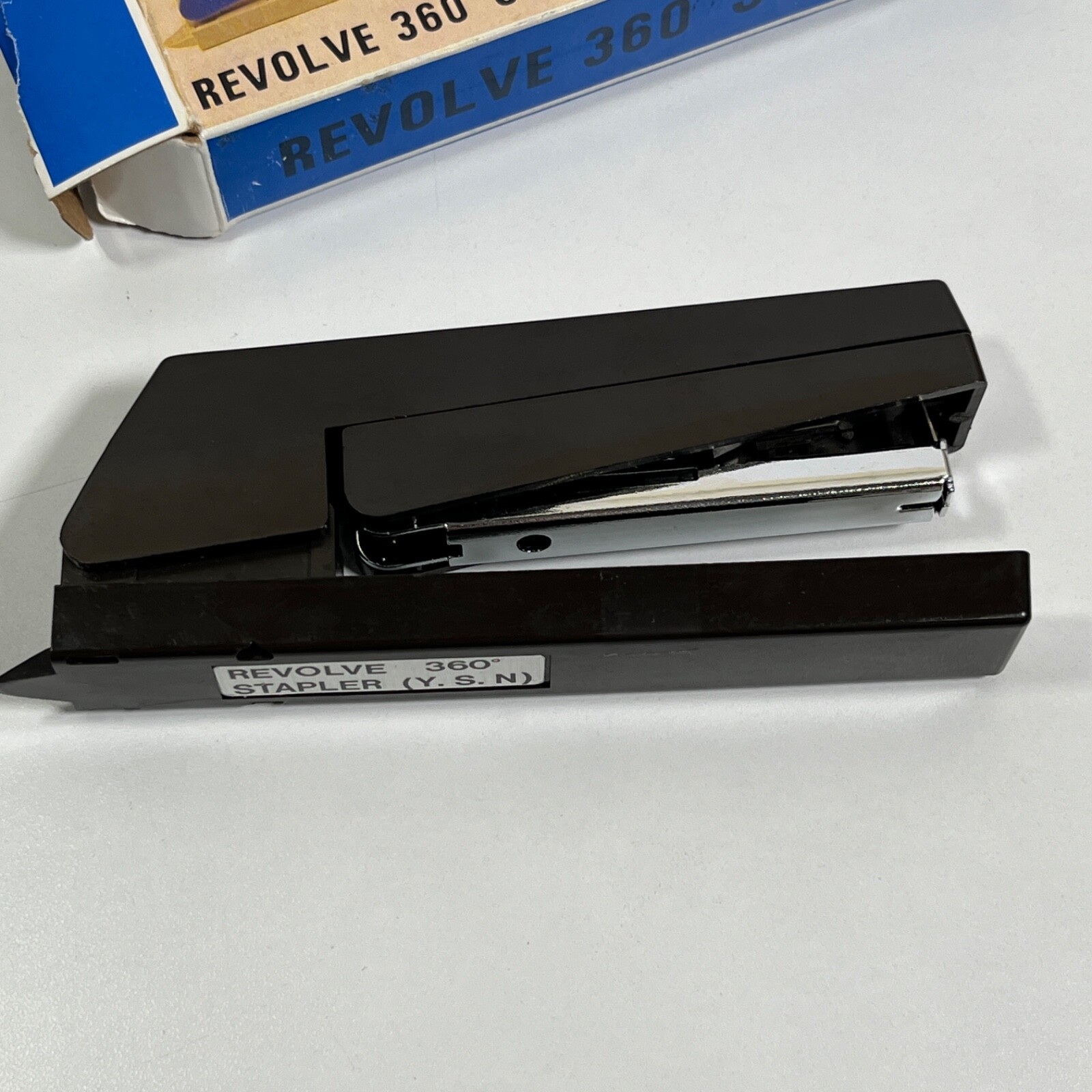 Vintage YSN 360° Revolving Stapler with Box - Brown VTG-image