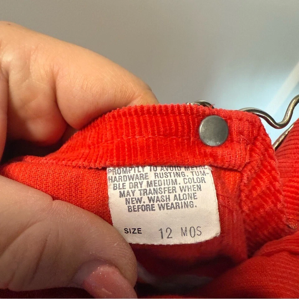 Etiqueta de papel vintage Oshkosh B'Gosh rojo pana general niños 12 meses Foto 4 de 4