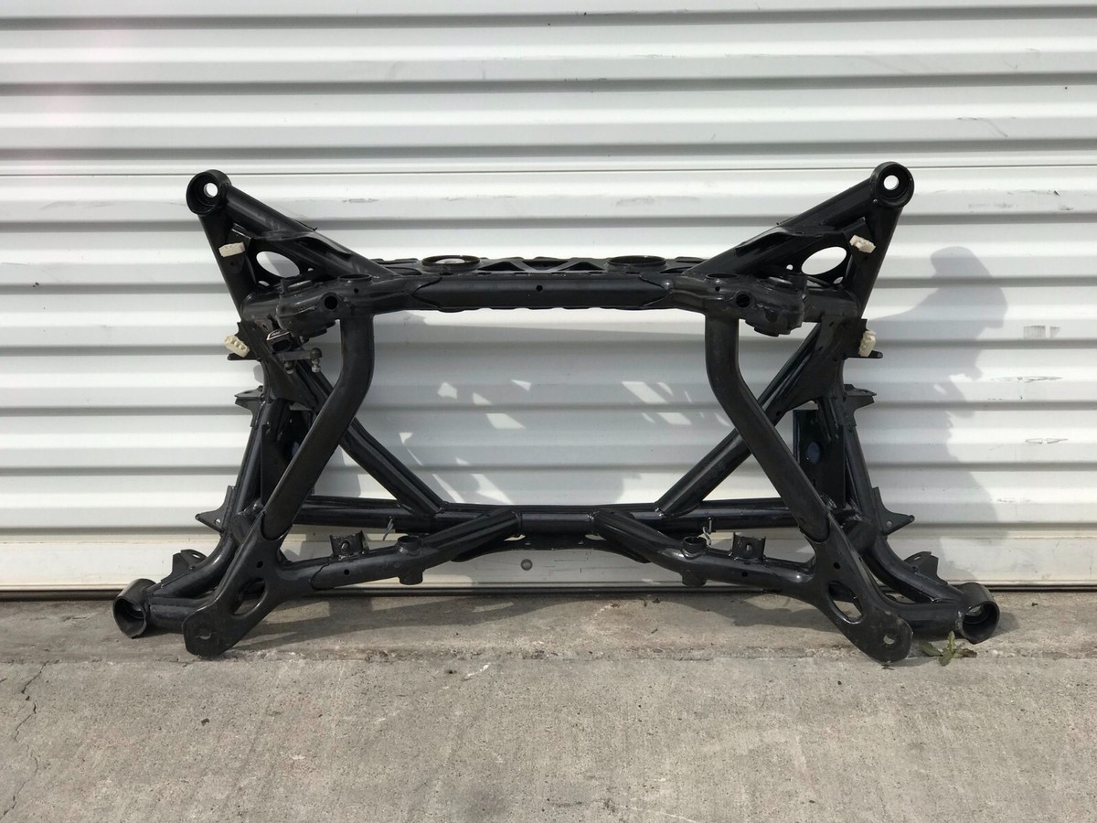 15-20 BMW F80 F82 F83 F87 M2 M3 M4 REAR AXLE SUPPORT SUBFRAME