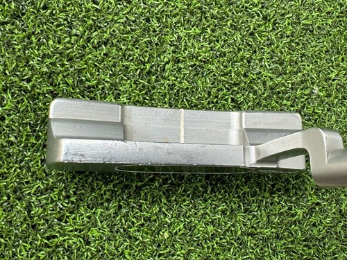 SCOTTY CAMERON STUDIO STYLE NEWPORT 2 PUTTER GSS INSERT 350g 33" GOOD CONDITION - Picture 6 of 12