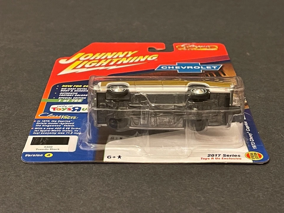 Chevy Caprice Estate 1973 exclusivo de Johnny Lightning Toys "R" Us White Lightning" Foto 3 de 4