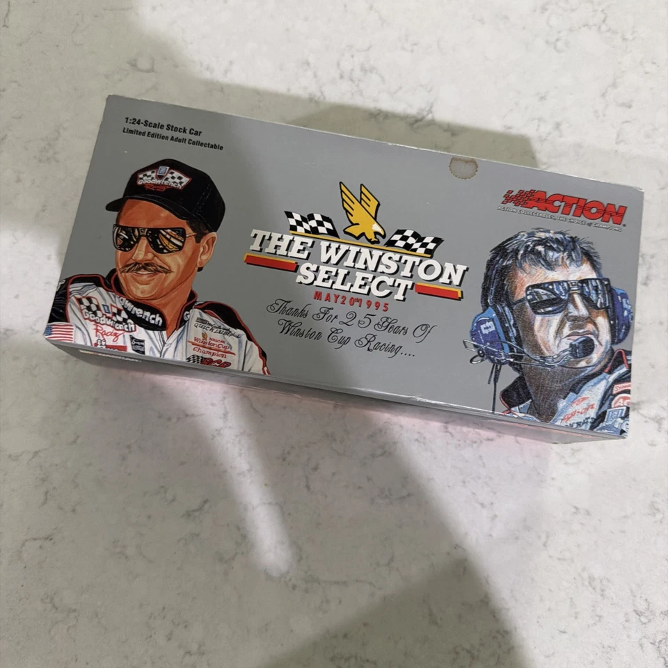 Coche diecast Dale Earnhardt The Winston Select 1995 Monte Carlo Action escala 1 24 Foto 2 de 4