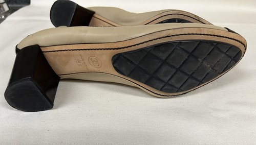 Chanel CC Cap Toe Elastic Ballerinas Nude & Schwarz Leder Gr. 39,5 US 9 - Bild 11 von 15