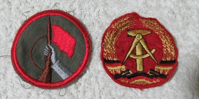 Ärmelabzeichen Aufnäher Kampfgruppe Hammer Zirkel Ährenkranz DDR - Bild 1 von 2