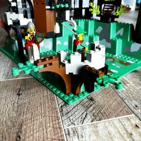 LEGO Castle 6079 Dark Forest Fortress Set Minifigures Included Vintage 1996 Toy