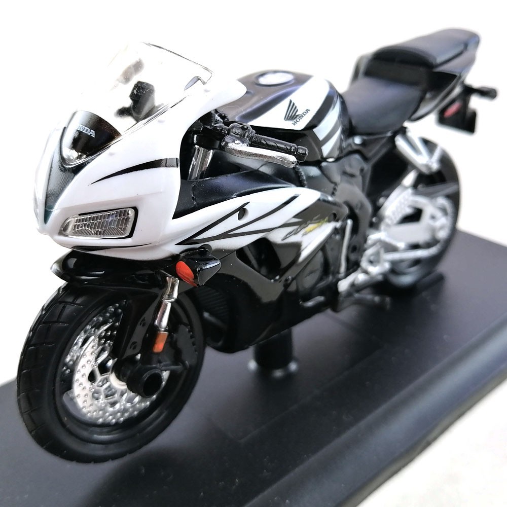 Honda CBR-1000 RR Motorcycle Die-Cast Model Maisto 1:18 Scale Toy