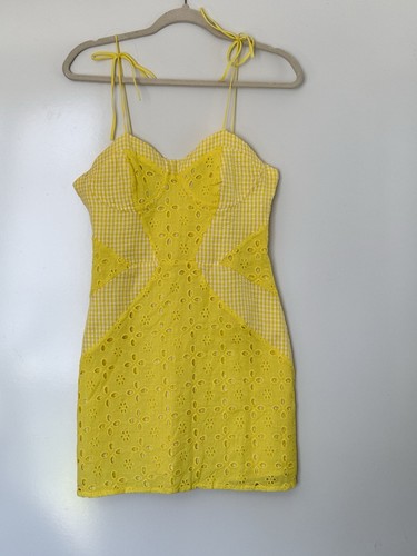 Strangers & Lovers Yellow Gingham Eyelet Lace Mini Dress Tie Strap Size Large
