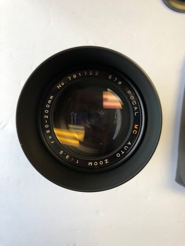 SLR Camera Lens Vintage FOCAL MC AUTO ZOOM 1:3.5 f=80-200mm Lens TESTED - Picture 2 of 4