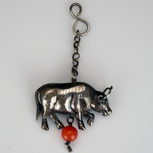 19th C Chinese Silver Jewelry Figural Pendant with Carnelian