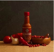 SALSA PICANTE EL BALEADO HECHO CON CHILE CHILTEPIN LARRY HERNANDEZ 6,5 FL OZ