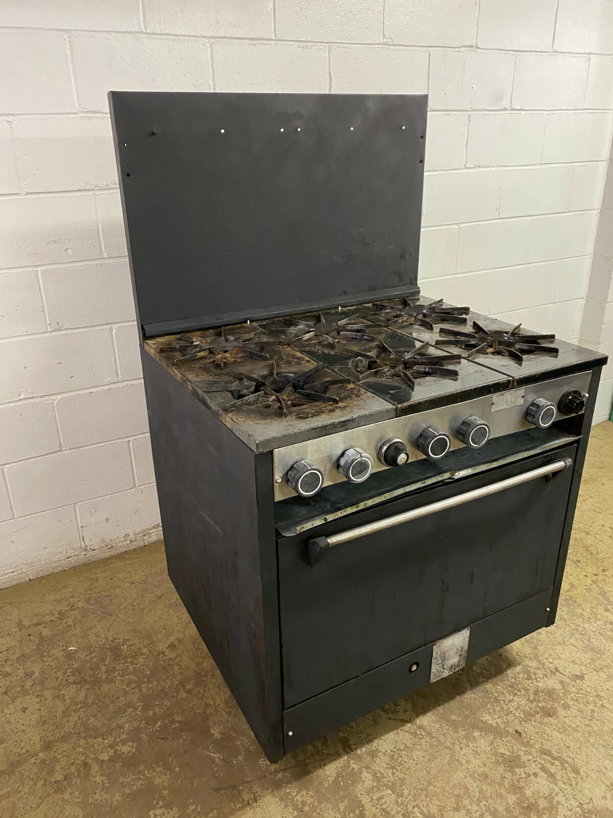 Castle 6 Burner Stove With Oven On Legs Natural Gas Tested eBay