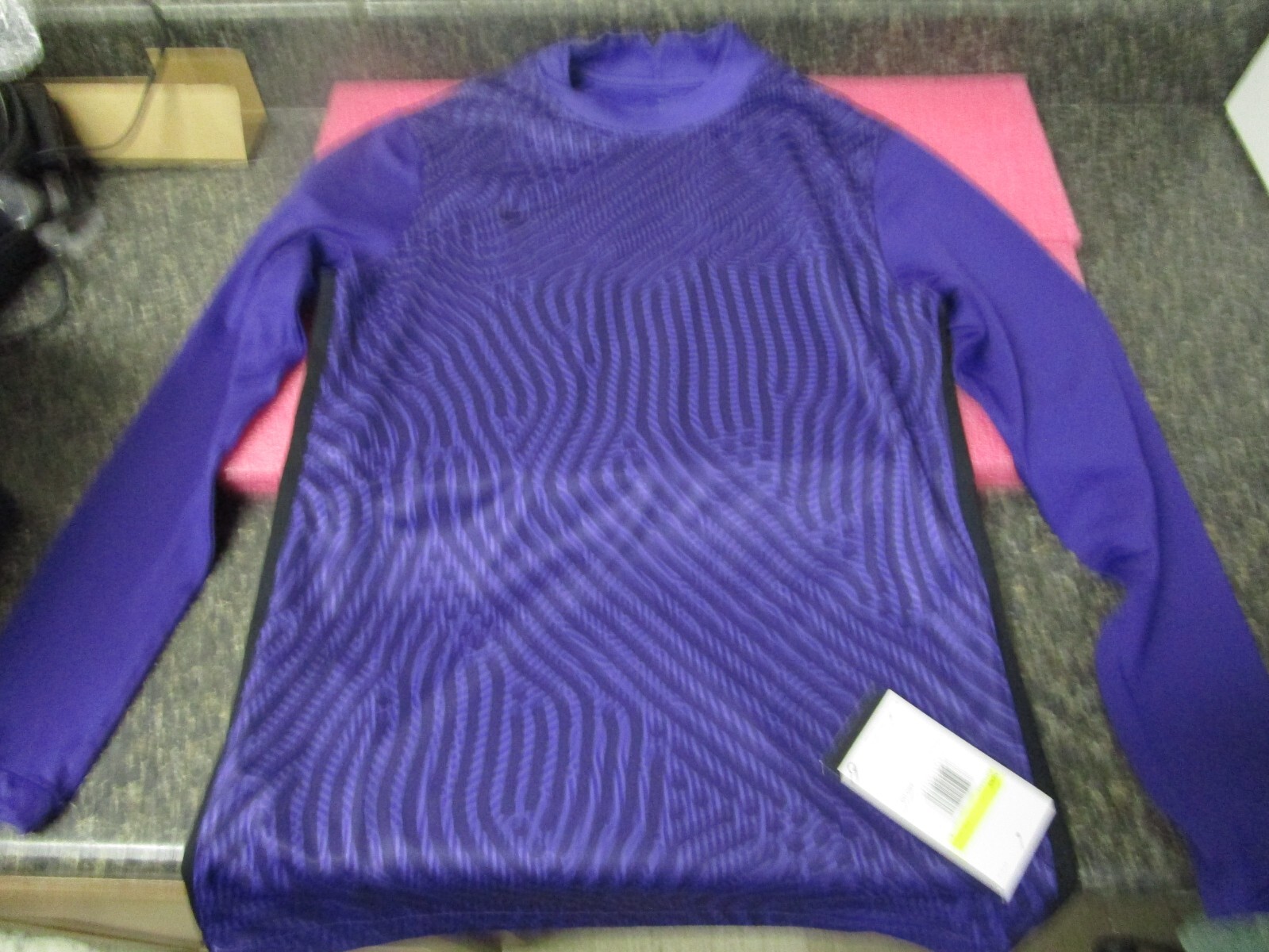 Picture 1 of 10