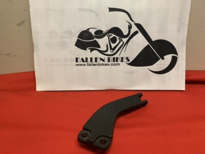 Genuine Harley Rear Foot Peg Mount Bracket Dyna Fat Bob Switchback OEM Wrinkle 
