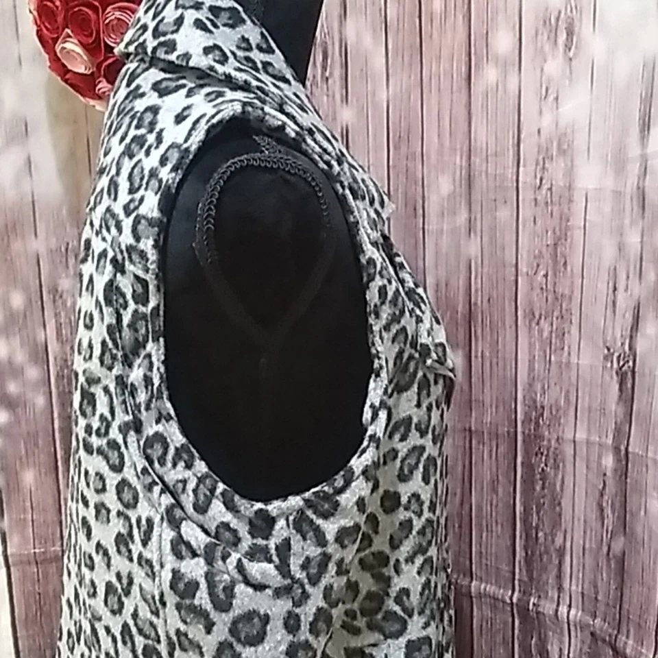 Jolt Animal Print Large Motor Vest - Image 4 of 4