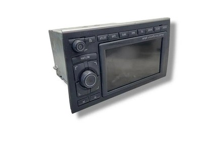 AUDI A4 8EC, B7 Musik-Player mit GPS 8e0035192d 2.00 Diesel 89kw 2005 35610168