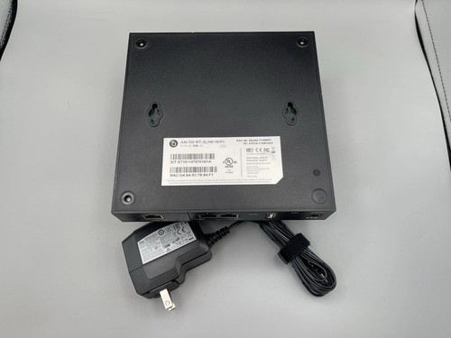 Araknis Networks® Routeur VPN Gigabit Single-WAN série 110 avec Wi-Fi - Photo 4/4